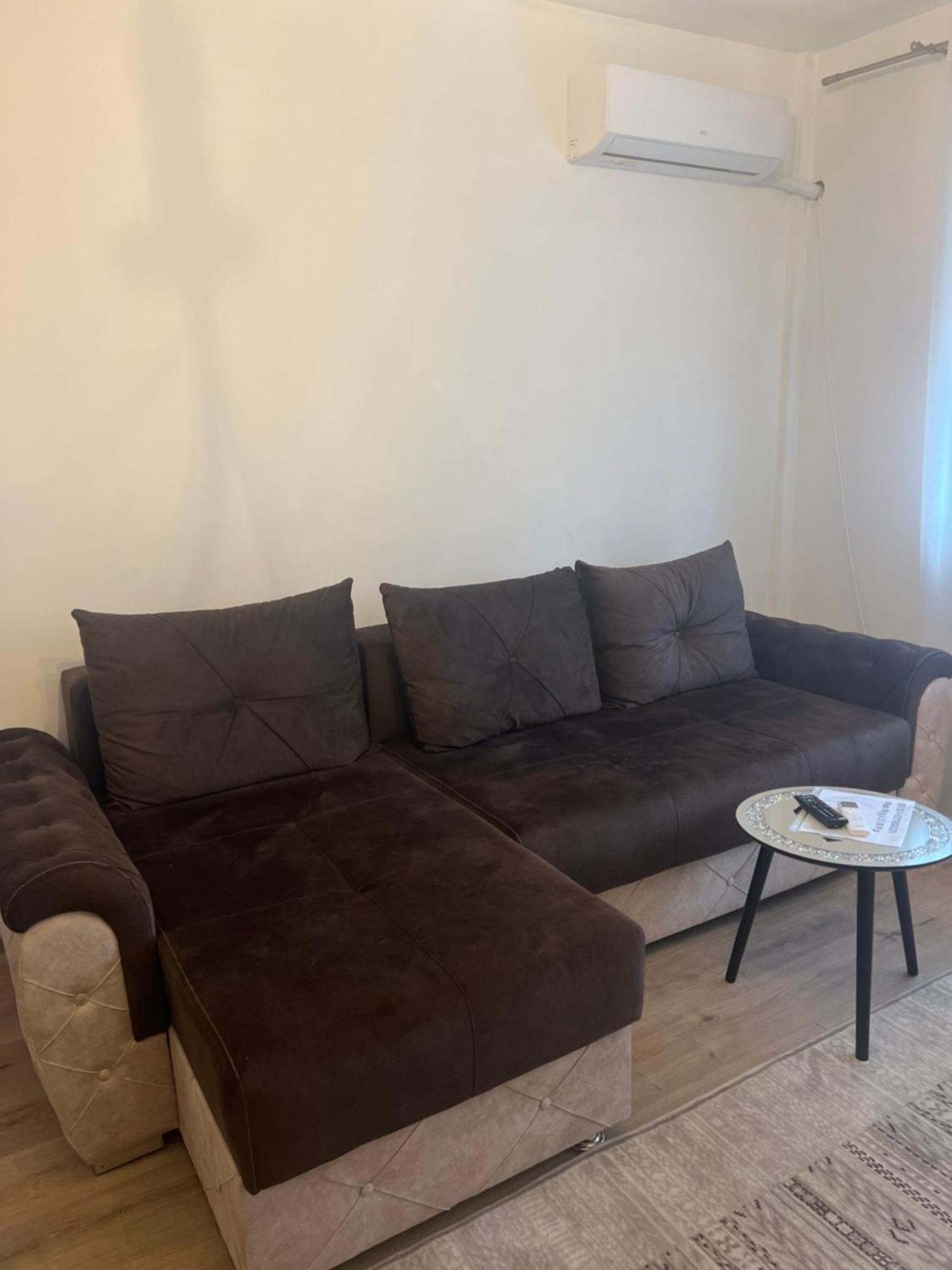 באקאו Central Trei Camere מראה חיצוני תמונה