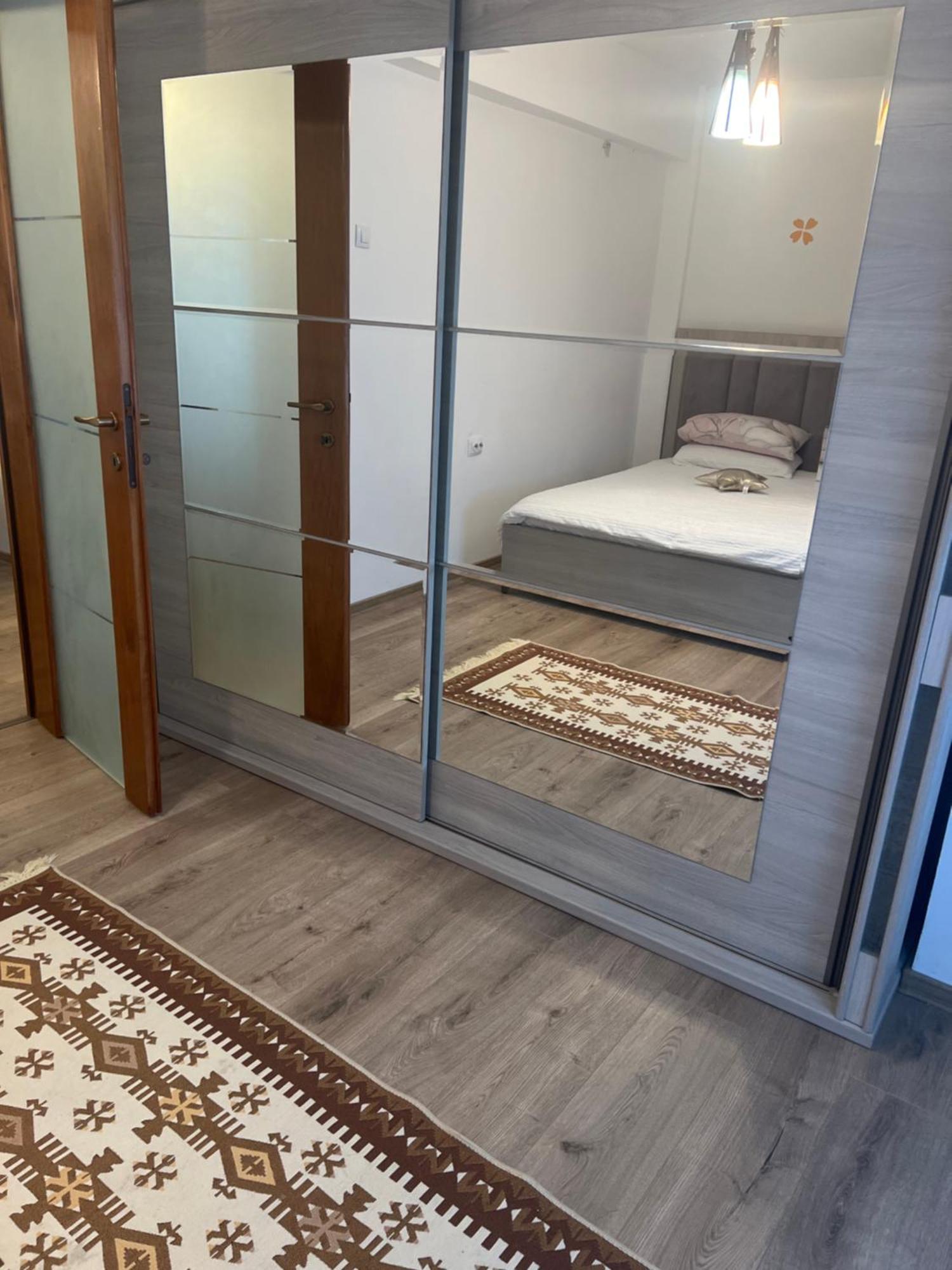 באקאו Central Trei Camere מראה חיצוני תמונה